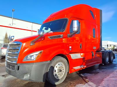 Used 2020 Freightliner Cascadia Detroit Diesel DD15 Semi Truck with Sleeper Cab for sale #271451 - photo 1
