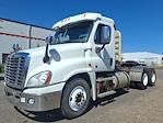 Used 2015 Freightliner Cascadia Cummins ISX Semi Truck for sale #642620 - photo 1