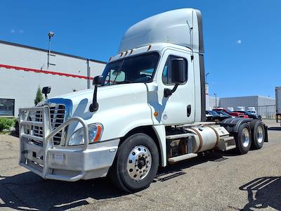 Used 2018 Freightliner Cascadia Detroit DD13 Semi Truck for sale #680635 - photo 1