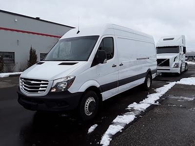 Used 2017 Freightliner Sprinter 3500 4x2 Empty Cargo Van for sale #769118 - photo 1