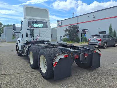 Used 2018 International RH International A26 Semi Truck for sale #775022 - photo 2