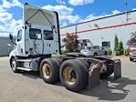 Used 2019 Freightliner Cascadia Detroit DD13 Semi Truck for sale #877707 - photo 2