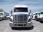 Used 2018 Freightliner Cascadia Detroit Diesel DD15 Semi Truck with Sleeper Cab for sale #221303 - photo 3
