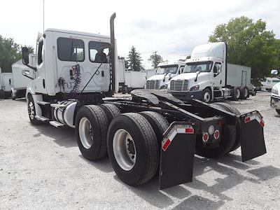 Used 2021 Freightliner Cascadia Detroit DD13 Semi Truck for sale #292821 - photo 2