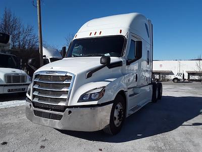 Used 2021 Freightliner Cascadia Detroit Diesel DD15 Semi Truck with Sleeper Cab for sale #513617 - photo 1