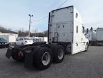 Used 2022 Freightliner Cascadia Detroit Diesel DD15 Semi Truck with Sleeper Cab for sale #570708 - photo 5