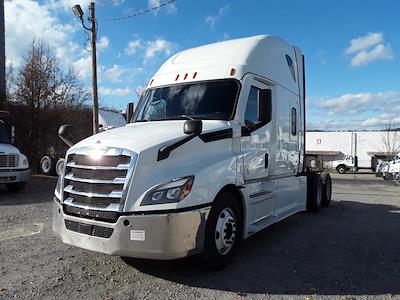 Used 2022 Freightliner Cascadia Detroit Diesel DD15 Semi Truck with Sleeper Cab for sale #570709 - photo 1