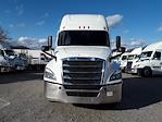 Used 2022 Freightliner Cascadia Detroit Diesel DD15 Semi Truck with Sleeper Cab for sale #570709 - photo 3