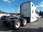 Used 2022 Freightliner Cascadia Detroit Diesel DD15 Semi Truck with Sleeper Cab for sale #570709 - photo 5