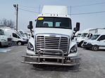 Used 2017 Freightliner Cascadia Detroit DD13 Semi Truck for sale #668301 - photo 3
