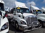 Used 2017 Freightliner Cascadia Detroit DD13 Semi Truck for sale #668302 - photo 4