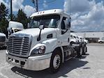 Used 2019 Freightliner Cascadia Detroit DD13 Semi Truck for sale #814115 - photo 1