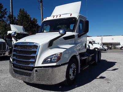 Used 2019 Freightliner Cascadia Detroit DD13 Semi Truck for sale #824627 - photo 1