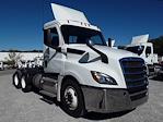 Used 2019 Freightliner Cascadia Detroit DD13 Semi Truck for sale #824627 - photo 4