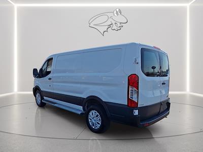 Used 2022 Ford Transit 250 - photo 1