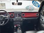 Used 2023 Jeep Gladiator Rubicon Crew Cab for sale #R513601A - photo 13