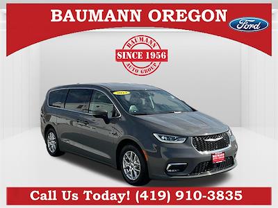 Used 2023 Chrysler Pacifica Touring L Minivan for sale #RP2071 - photo 1