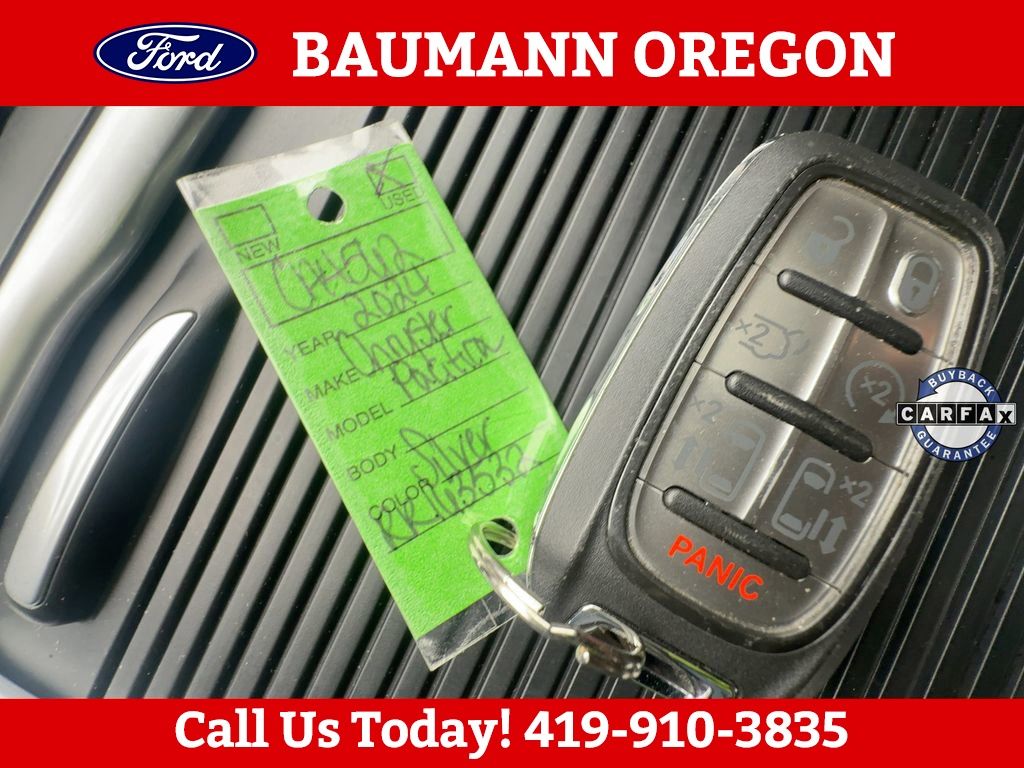 Used 2024 Chrysler Pacifica - photo 27