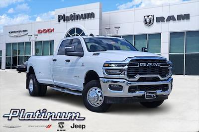 New 2025 Ram 3500 Lone Star Crew Cab 4x4 DRW Pickup for sale #D250622 - photo 1