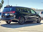 Used 2022 Chrysler Pacifica Limited FWD Minivan for sale #PV22925 - photo 2