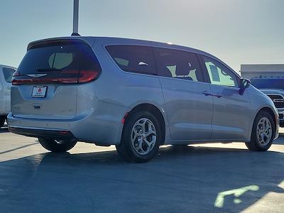 2024 Chrysler Pacifica FWD Minivan for sale #PV23255 - photo 2
