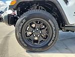 2021 Jeep Gladiator Crew Cab 4x4 Pickup for sale #PV23328 - photo 19