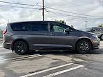 Used 2023 Chrysler Pacifica Limited Minivan for sale #PV25355B - photo 4
