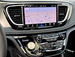Used 2023 Chrysler Pacifica Limited Minivan for sale #PV25355B - photo 17