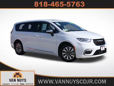 2023 Chrysler Pacifica FWD Minivan for sale #PV25356 - photo 1