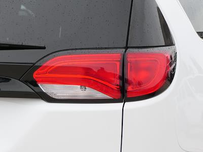 Used 2025 Chrysler Voyager LX Minivan for sale #PV25930 - photo 2