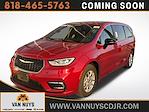 Used 2025 Chrysler Pacifica Select Minivan for sale #PV26362 - photo 1