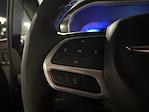 Used 2025 Chrysler Pacifica Select Minivan for sale #PV26392 - photo 10