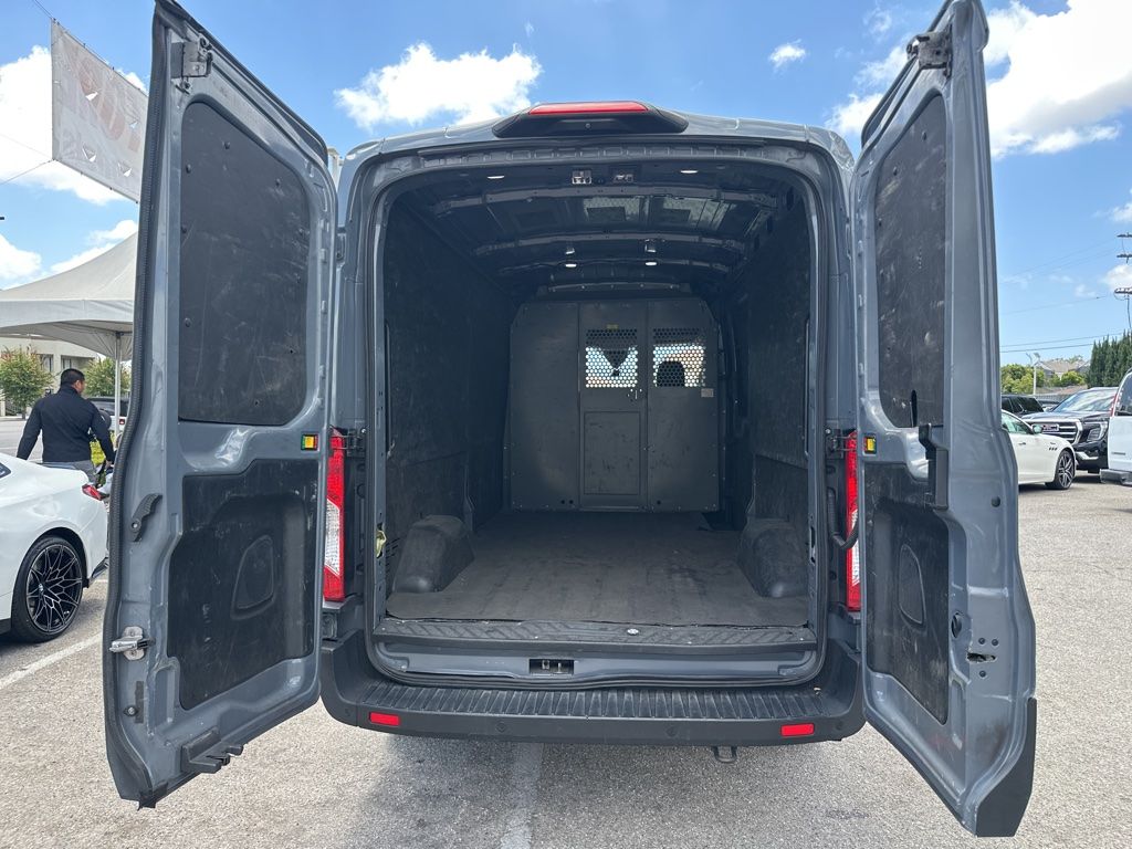 Used 2021 Ford Transit 250 - photo 10