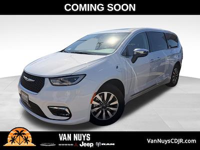 2023 Chrysler Pacifica FWD Minivan for sale #PV28082 - photo 1