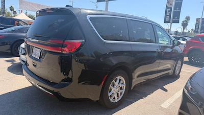 2023 Chrysler Pacifica FWD Minivan for sale #PV28105 - photo 2