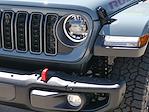 2025 Jeep Gladiator Crew Cab 4x4 Pickup for sale #TV25025B - photo 9