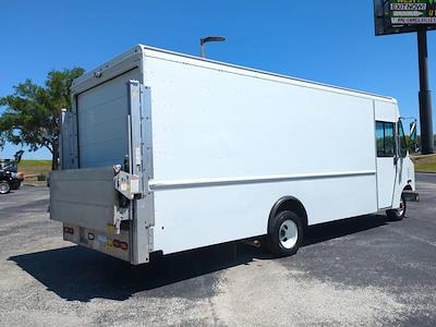 Used 2019 Ford E-450 - photo 1