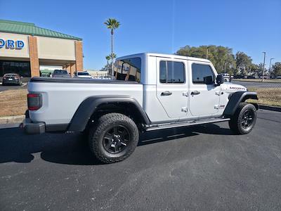 Used 2022 Jeep Gladiator - photo 1