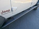 2022 Jeep Gladiator Crew Cab 4WD Pickup for sale #LB62973B - photo 12