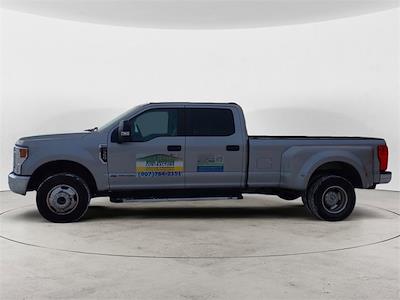 2020 Ford F-350 Crew Cab DRW 4WD Pickup for sale #JF24651A - photo 2