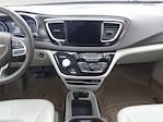 2017 Chrysler Pacifica FWD Minivan for sale #JXJ2077 - photo 11