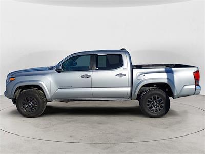 Used 2021 Toyota Tacoma - photo 1