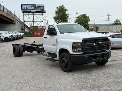 New 2024 Chevrolet Silverado 6500 Work Truck Regular Cab Cab Chassis for sale #M240693 - photo 1
