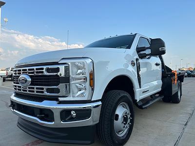 New 2025 Ford F-350 Regular Cab Steel Flatbed Truck for sale #F250416 - photo 1