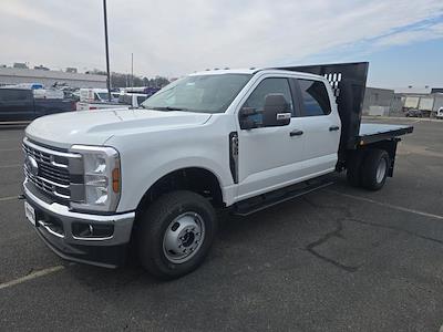 New 2026 Ford F-350 Crew Cab Flatbed Truck for sale #L26208 - photo 1