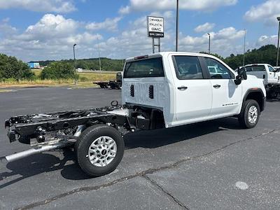 2024 GMC Sierra 2500 Crew Cab 2WD, Cab Chassis for sale #F0802 - photo 2