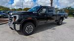 New 2026 GMC Sierra 2500 SLE Crew Cab 4WD Pickup for sale #43260091 - photo 4