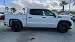2025 GMC Sierra 1500 Crew Cab 2WD Pickup for sale #C402281 - photo 9