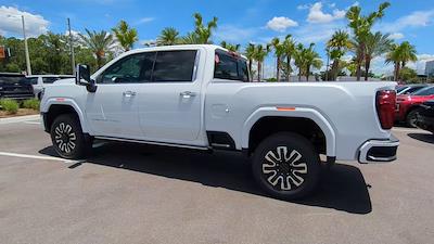 New 2025 GMC Sierra 2500 Denali Ultimate Crew Cab 4WD Pickup for sale #4350966 - photo 2