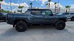New 2025 GMC Hummer EV Pickup 2X Crew Cab 4WD Pickup for sale #C402347 - photo 9
